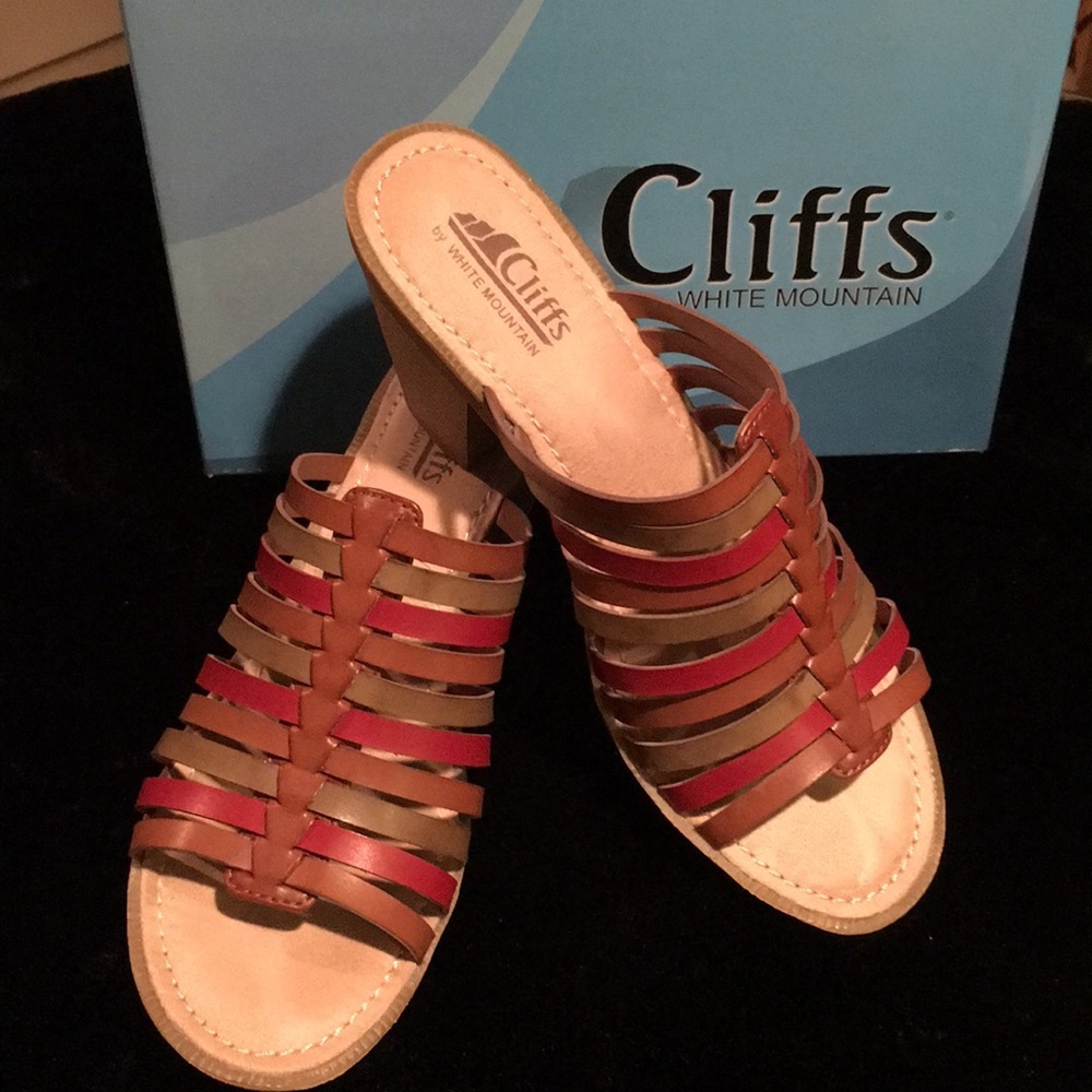 Cliffs 3” sandals